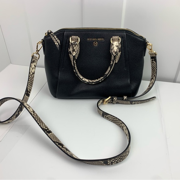 MICHAEL Michael Kors Sienna Black Leather Python Messenger Crossbody Bag - Picture 2 of 7
